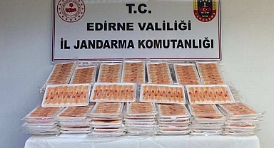 Edirne Jandarması'ndan çifte operasyon