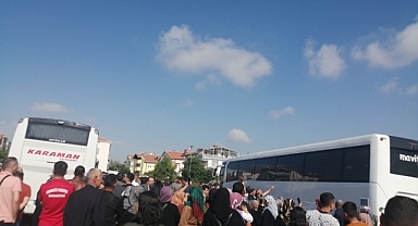 Karaman'lı Hacı Adayları Dualarla Uğurlandı