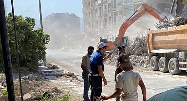 Hatay'da kontrolsüz yıkıma anında müdahale!