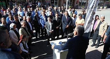 Kayseri protokolü Kitap Cafe'yi açtı