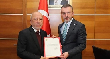 AK Parti Karaman Merkez İlçe Başkanı Mustafa Bayır İstifa Etti?..