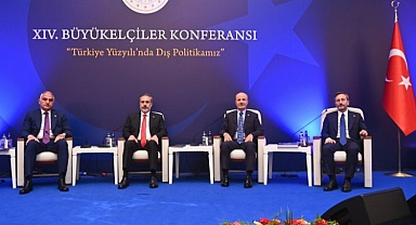 Büyükelçiler Konferansı'nda 'Türkiye Yüzyılı‘nda İletişim, Kültür ve Bilim' konuşuldu