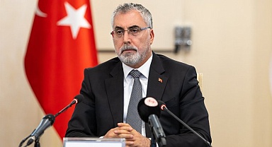 Hükümet Yaklaşık 4 milyon memur ve 2.5 milyon memur emeklisinin merakla beklediği 2. teklifini açıkladı.. 