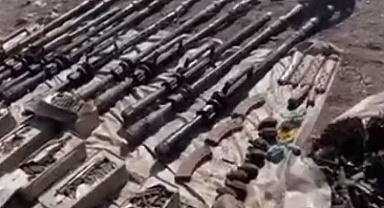 Pençe Kilit'te terör örgütüne ait çok sayıda silah ele geçirildi