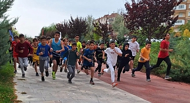 150 sporcu Karaman'ı temsil edebilmek için ter döktü