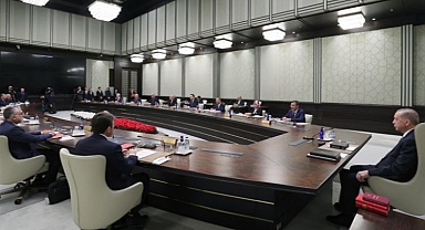 Kabine Beştepe'de toplanıyor: Emekliler haber bekliyor...