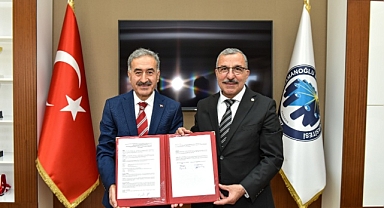 KMÜ, CUMHURİYETİN 100. YILI ANISINA MAKALE YARIŞMASI DÜZENLİYOR