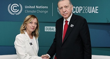 Cumhurbaşkanı Erdoğan diplomasi trafiğini Dubai'de sürdürüyor