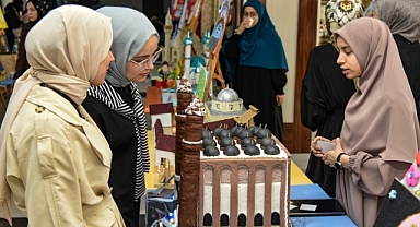 KMÜ ÖĞRENCİLERİNDEN ‘ÖĞRENMEYİ ÖĞRETİYORUZ’ TEMALI SERGİ