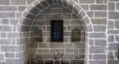 Diyarbakır’da 3 tarihi çeşmede yeniden su akmaya başladı