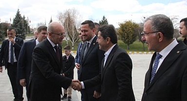 Hazine ve Maliye Bakanı Mehmet Şimşek, Karaman'dan Geldi Geçti