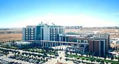 Karaman Eğitim ve Araştırma Hastanesi Başhekimi Ercan Erdoğan ve yardımcıları istifa etti