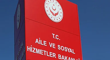 O görüntülere Bakanlık'tan açıklama... Babaya gözaltı, çocuklar devlet korumasında!