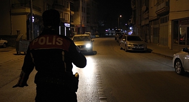 Karaman Emniyeti’nden Suç ve Suçlulara Geçit Yok: Bir Haftada 17 Aranan Şahıs Yakalandı