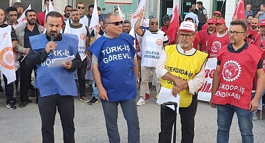 Karaman'da TÜRK-İŞ Üyeleri AK Parti İl Teşkilatının Kapısına Dayandı!