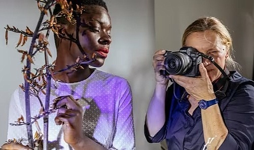 Fotoğraf Makinesi ve Video Kamera: Dijital Dünyada Görüntü Yakalamanın Gücü