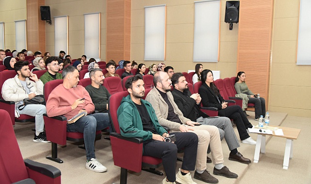 KMÜ’den “Eğitici Bir Aktör Olarak Medya” Semineri