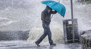 Meteoroloji’den kuvvetli yağış, rüzgar ve çığ uyarısı