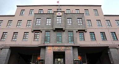 İran'dan ateşlenen Gaziantep'e giren füzeye imha!