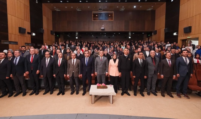 İstiklâl Marşı’nın Kabulünün 105. Yılında Karaman’da Anma Programı Düzenlendi