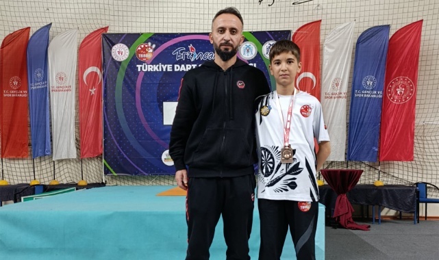Karaman Gençlik ve Spor Kulübü Dart Sporcularından Türkiye Derecesi