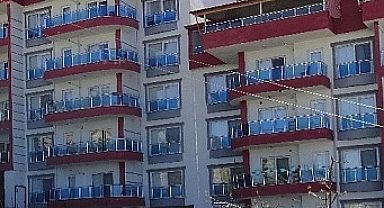 KVKK'dan Site ve Apartman Yönetimlerine Uyarı: Borç Listesi Asmak Hukuka Aykırı
