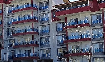 KVKK'dan Site ve Apartman Yönetimlerine Uyarı: Borç Listesi Asmak Hukuka Aykırı