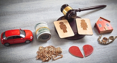 Boşanma Sürecinde Delil Sunarken Yapılan Hatalar Hak Kaybına Yol Açabiliyor