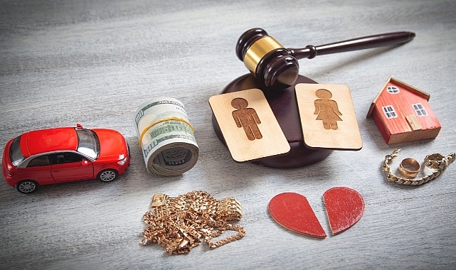 Boşanma Sürecinde Delil Sunarken Yapılan Hatalar Hak Kaybına Yol Açabiliyor