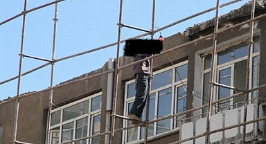 Devlet memurlarına tanınan 10 günlük babalık izni artık özel sektörde çalışan erkek işçilere de verilecek