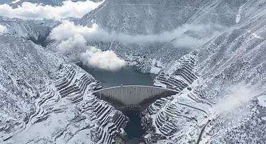 DSİ: Deriner Barajı 2025’te rekor elektrik üretti