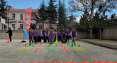 Karaman’da 57 Bin Çocuk Atletizmle Tanıştı: “Eğlenceli Çocuk Atletizm Oyunları” Örnek Model Oldu