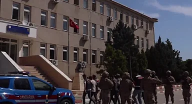 FETÖ'ye 33 ilde 43 tutuklama!