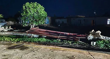 Şanlıurfa’da fırtına ve sağanak felaketi! 1 ölü, 40 yaralı!