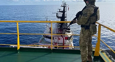 Somali açıklarında Türk Deniz Gücü’nden sondaj gemilerine güvenlik desteği