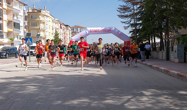 Türk Dil Bayramı’nda “Start / Finish” Tepkisi