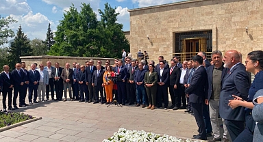 CHP’de disiplin dalgası büyüyor: Yeni ihraç listesi kulisleri hareketlendirdi
