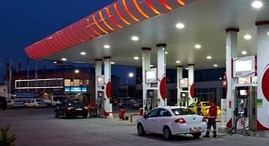 ABD-İran Gerilimi Akaryakıt Fiyatlarını Vurdu: Motorine 3,50 TL Zam Geliyor
