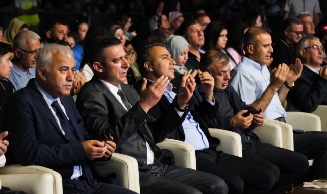 Kılbasan Festivali'nde Acı Kaza: Mustafa Yıldızdoğan Konseri İleri Bir Tarihe Ertelendi
