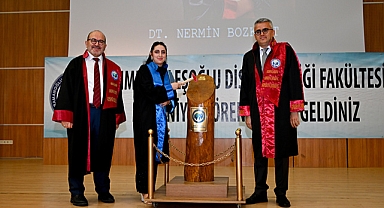 KMÜ DİŞ HEKİMLİĞİ FAKÜLTESİNDE MEZUNİYET SEVİNCİ