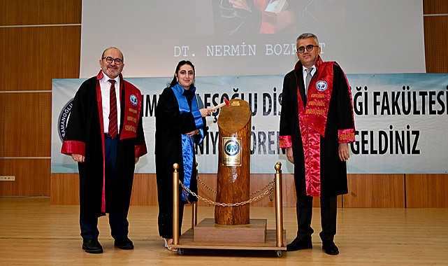 KMÜ DİŞ HEKİMLİĞİ FAKÜLTESİNDE MEZUNİYET SEVİNCİ
