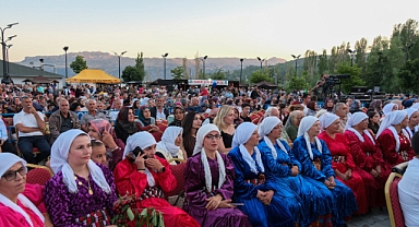 Sarıveliler’de Kiraz ve Bal Bereketi Festivale Taşındı