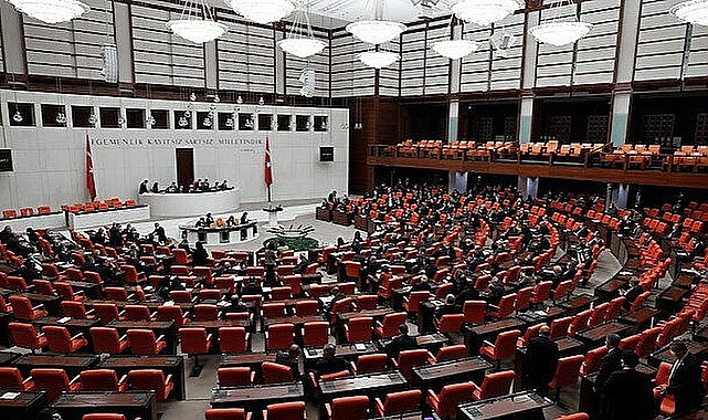 Üniversite Öğrencilerine Af Teklifi TBMM'de