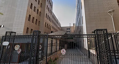 İzmir’de silah imalatı ve ticareti operasyonu! 93 tabanca ele geçirildi