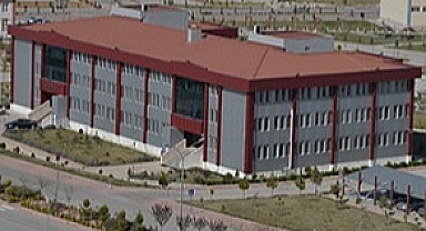 Karamanoğlu Mehmetbey Üniversitesi'nden İşe Yerleştirme Dolandırıcılığına Karşı Önemli Uyarı