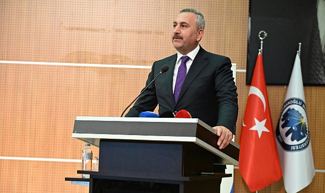 KMÜ'de Yeni Akademik Yıl Açıldı: Abdulhamit Gül'den