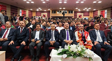 Vali Çiçek: “Üniversitemizin Entelektüel Kapasitesinden Faydalanıyoruz”
