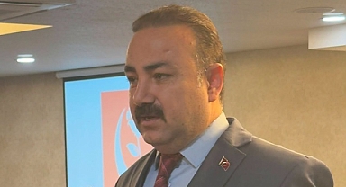 Bir Gün Önce Eleştirdi, Bir Gün Sonra Teşekkür Etti