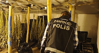 İstanbul Merkezli 13 İlde Uluslararası Uyuşturucu Operasyonu: 42 Gözaltı