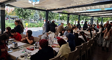 Karaman’da Filistinli Çocuklar İçin Anlamlı Etkinlik: Çocuklar Umudu Resmetti